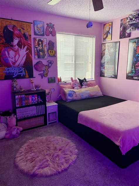 Choosing a Duvet. . Anime kawaii bedroom